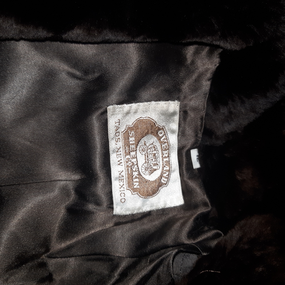 Overland sheepskin co. Beaver fur coat 20-25 yrs